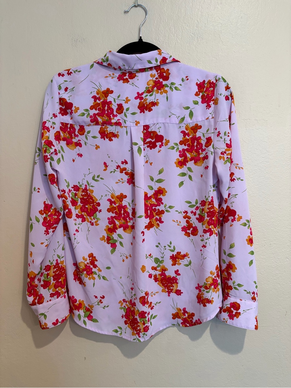 Nanette Lepore Lavender Slinky Blouse with Vibrant Floral Design, Button Up - Picture 6 of 7